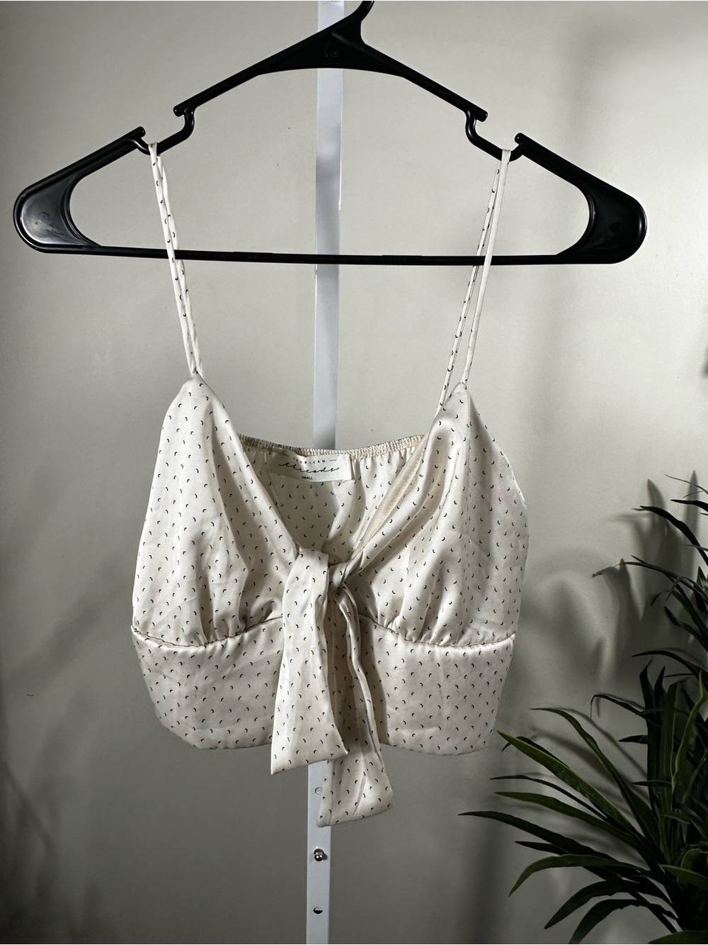 P109. American Threads Cream Tie-Front Microprint Cami